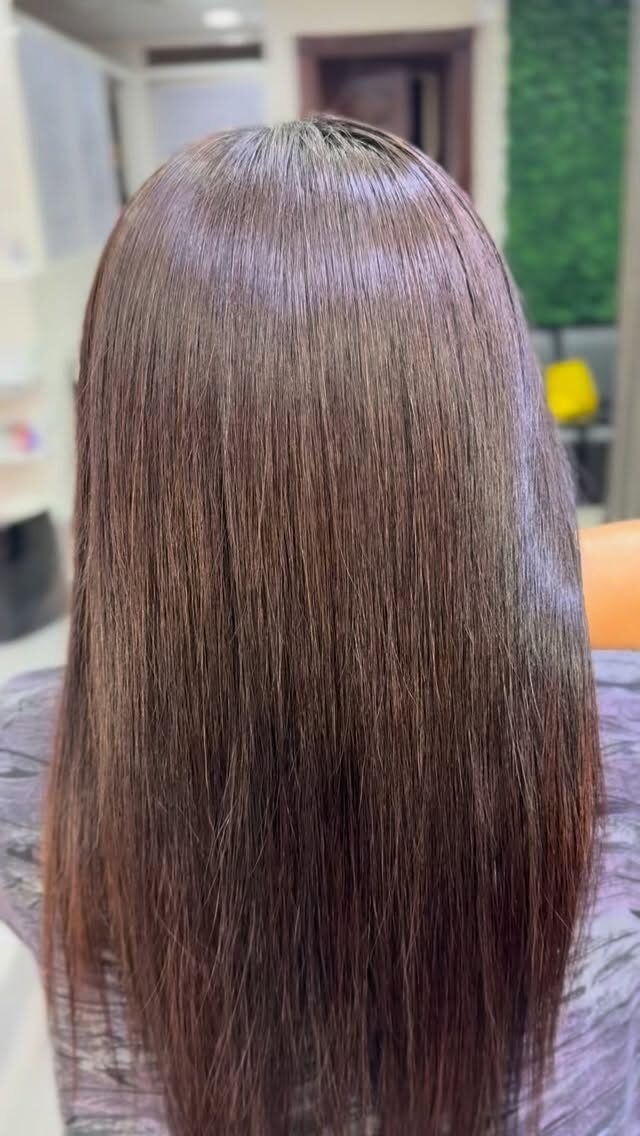 Instagram post from glossnshineladies. This post is in position 1.