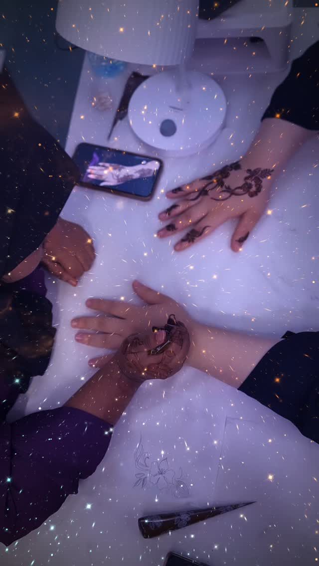 Instagram post from glossnshineladies. This post is in position 8.