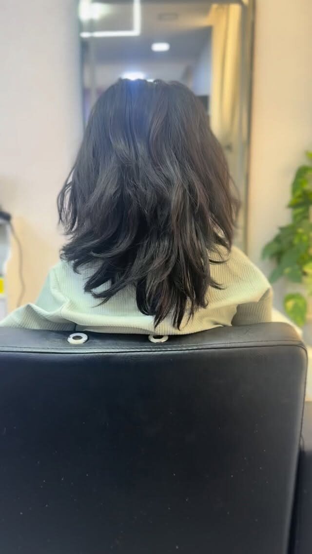 Instagram post from glossnshineladies. This post is in position 1.